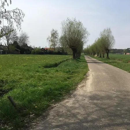 Bij Bedaf Frühstückspension 3*