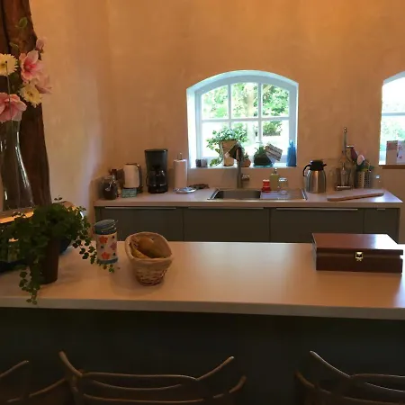 B&B Bij Bedaf 우덴