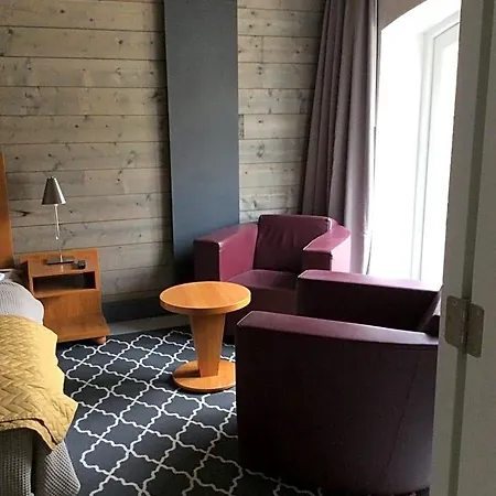 Bij Bedaf 3*