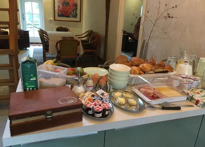 Bij Bedaf Bed and Breakfast 3*